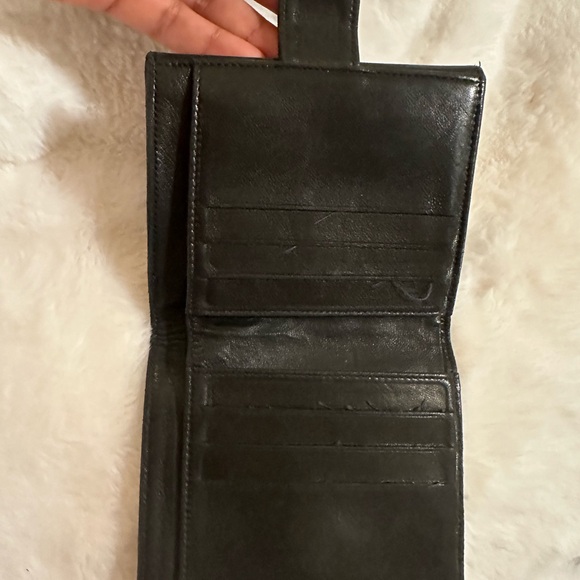 CHANEL Black Leather Wallet - Picture 2 of 5